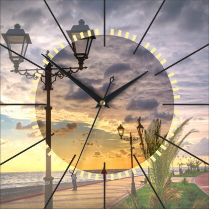 Часы настенные «Набережная Сочи на закате»