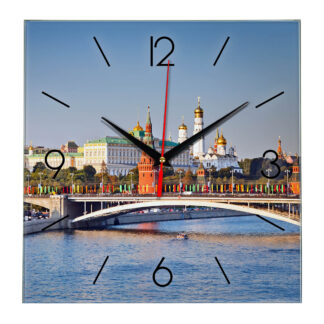 Часы с видом на Кремль Москва 18-02