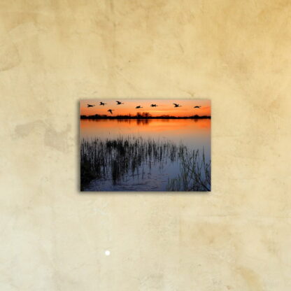 Картина на стекле «Закат над рекой»