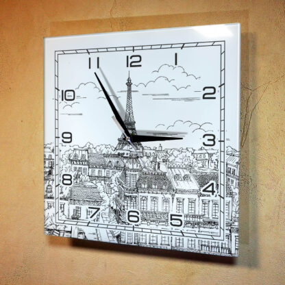 Часы настенные «Черно- белый Париж»